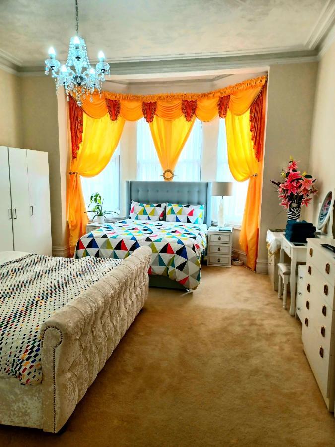Gabriel Guesthouse Rhyl Zewnętrze zdjęcie