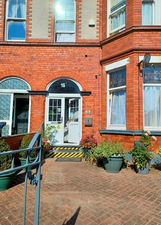 Gabriel Guesthouse Rhyl Zewnętrze zdjęcie