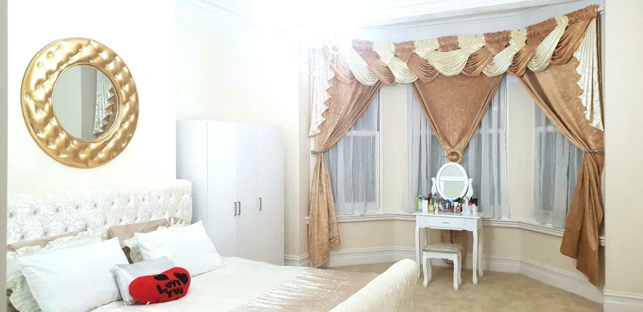 Gabriel Guesthouse Rhyl Zewnętrze zdjęcie